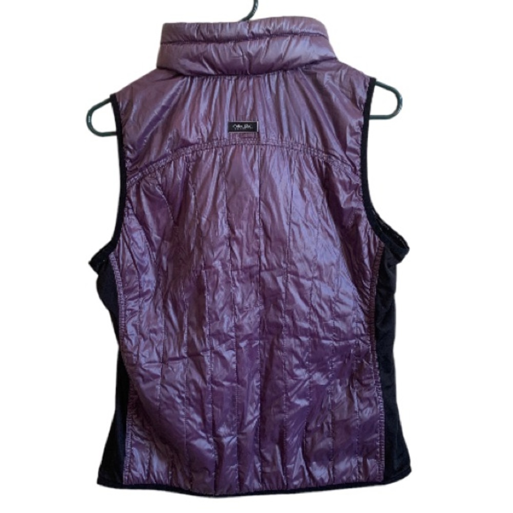 Calvin Klein Performance Vest - image 2